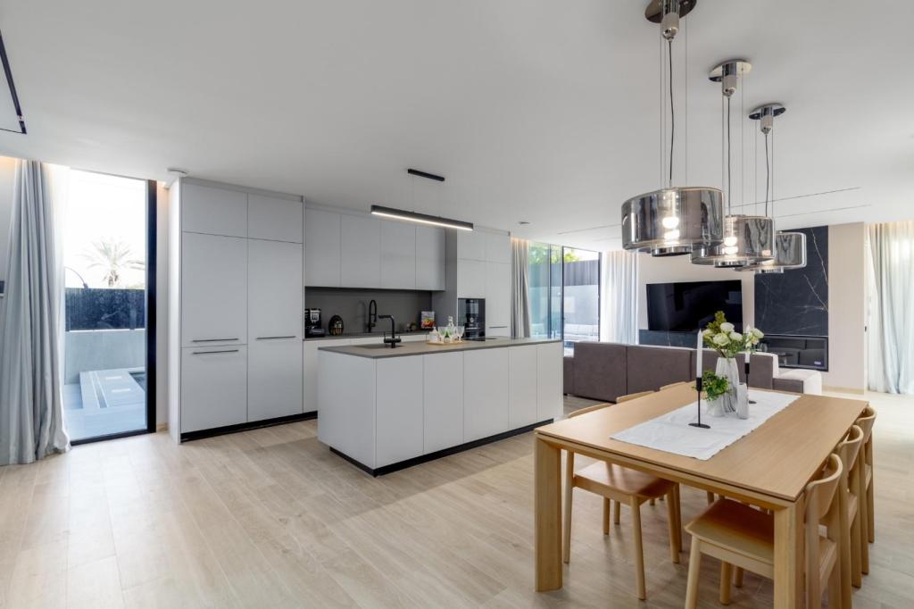 4 bed villa in Albir