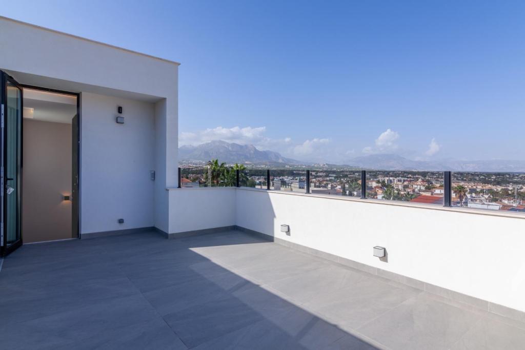 4 bed villa in Albir