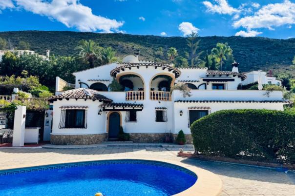 4 bed villa in Jávea