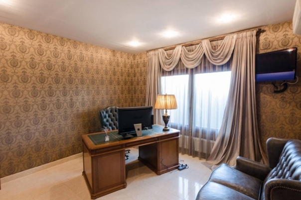7 bed villa in Altea