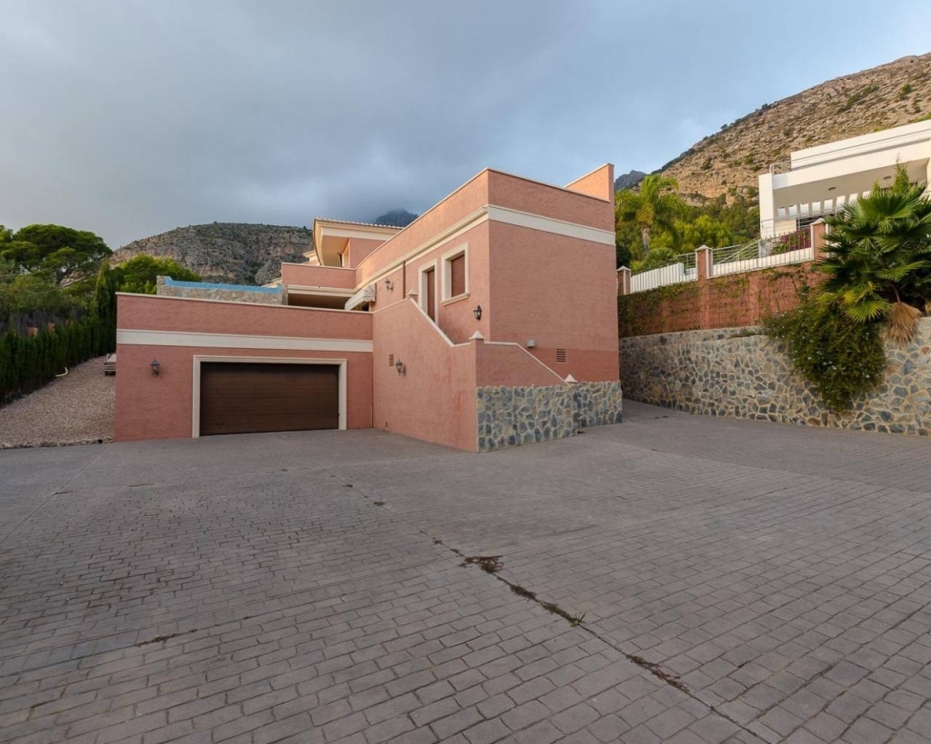 7 bed villa in Altea
