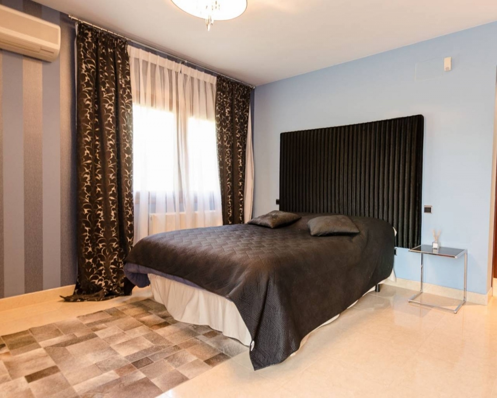 7 bed villa in Altea