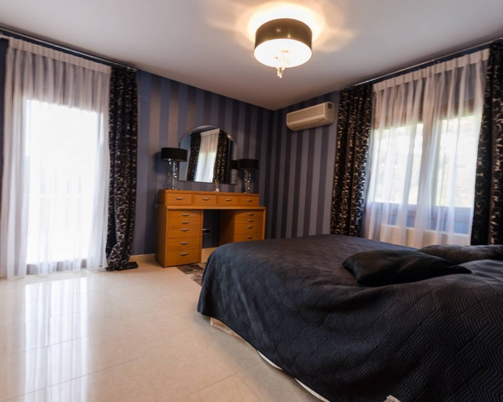7 bed villa in Altea