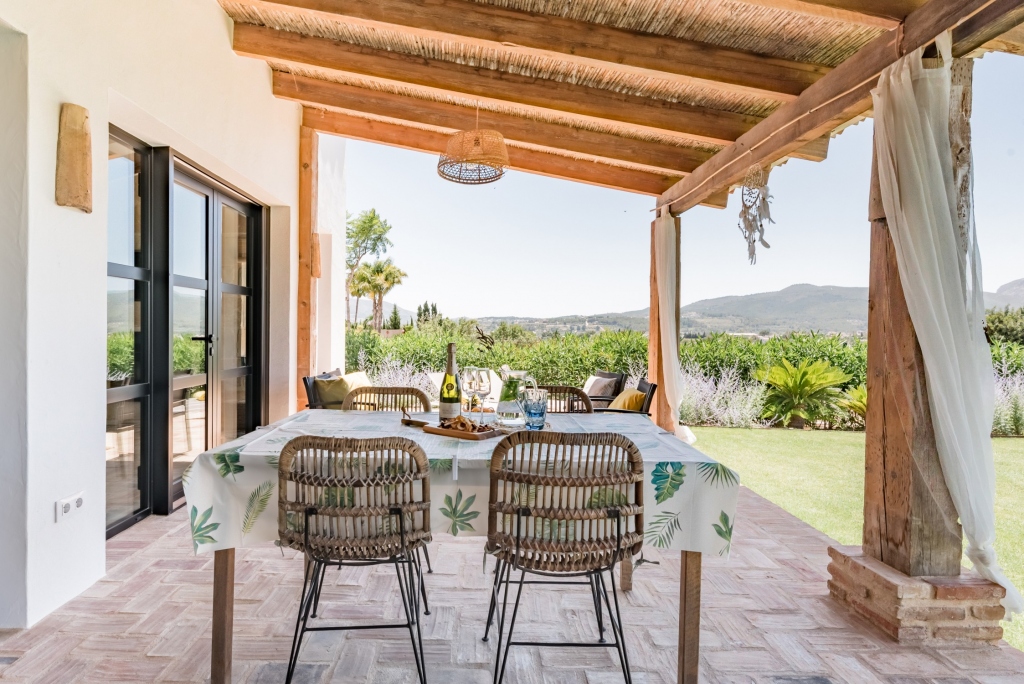Casa Pilar Javea - Luxury 2 bed villa For Holiday Rental in Javea
