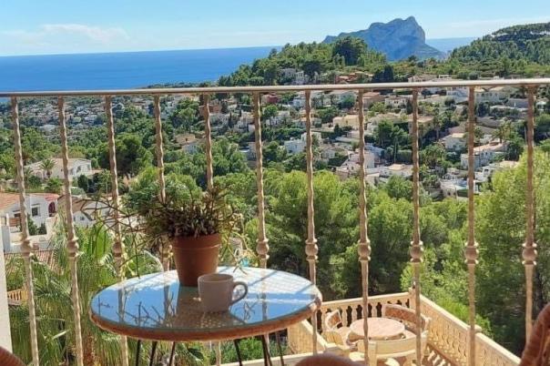 “We Don’t Change People - We Harmonise” - Dr Fernando Angel at Clinica Miramar