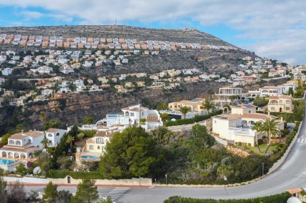4 bed villa in Benitachell