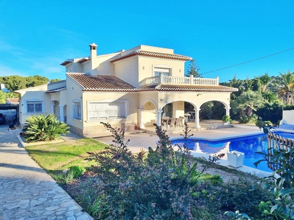 4 bed villa in Javea