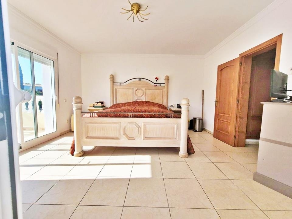 4 bed villa in Javea