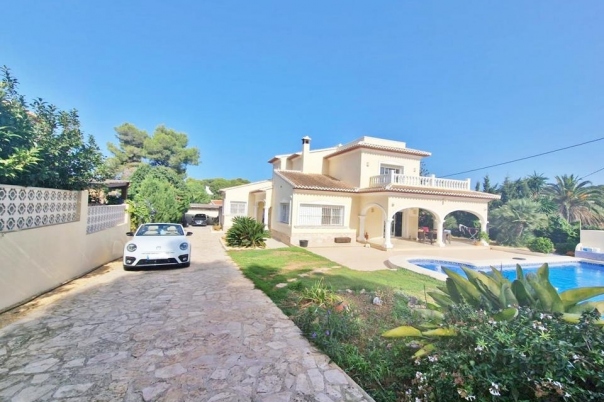 4 bed villa in Javea