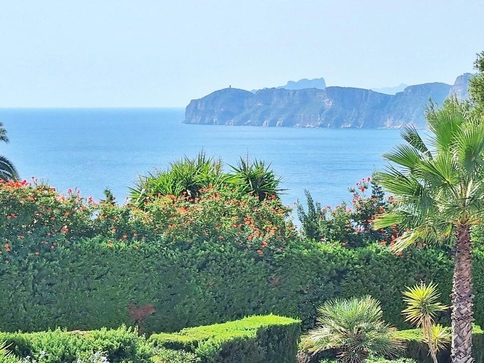 4 bed villa in Javea