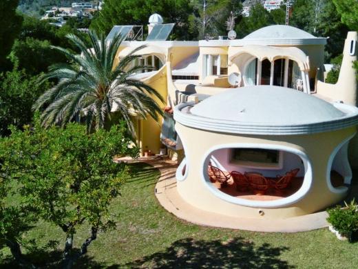 5 bed villa in Altea