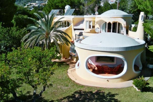 5 bed villa in Altea