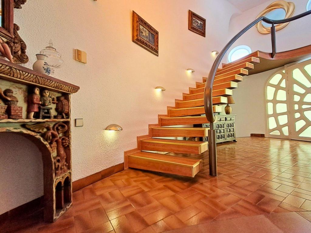 5 bed villa in Altea