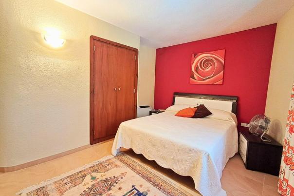 5 bed villa in Altea