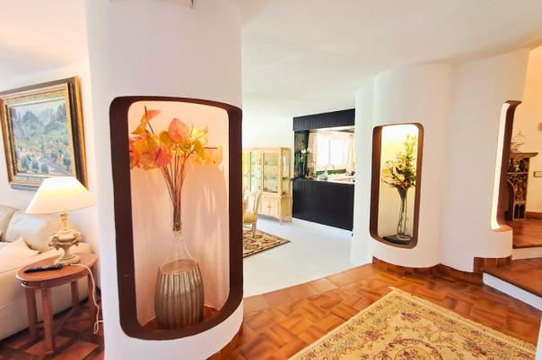 5 bed villa in Altea