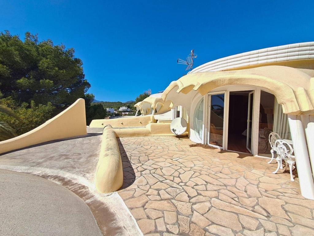 5 bed villa in Altea
