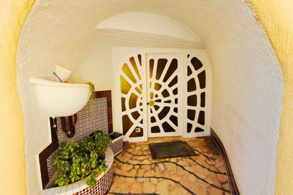 5 bed villa in Altea