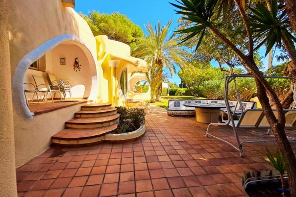 5 bed villa in Altea