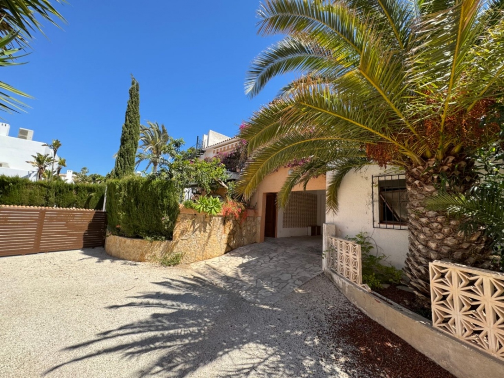 5 bed villa in Moraira