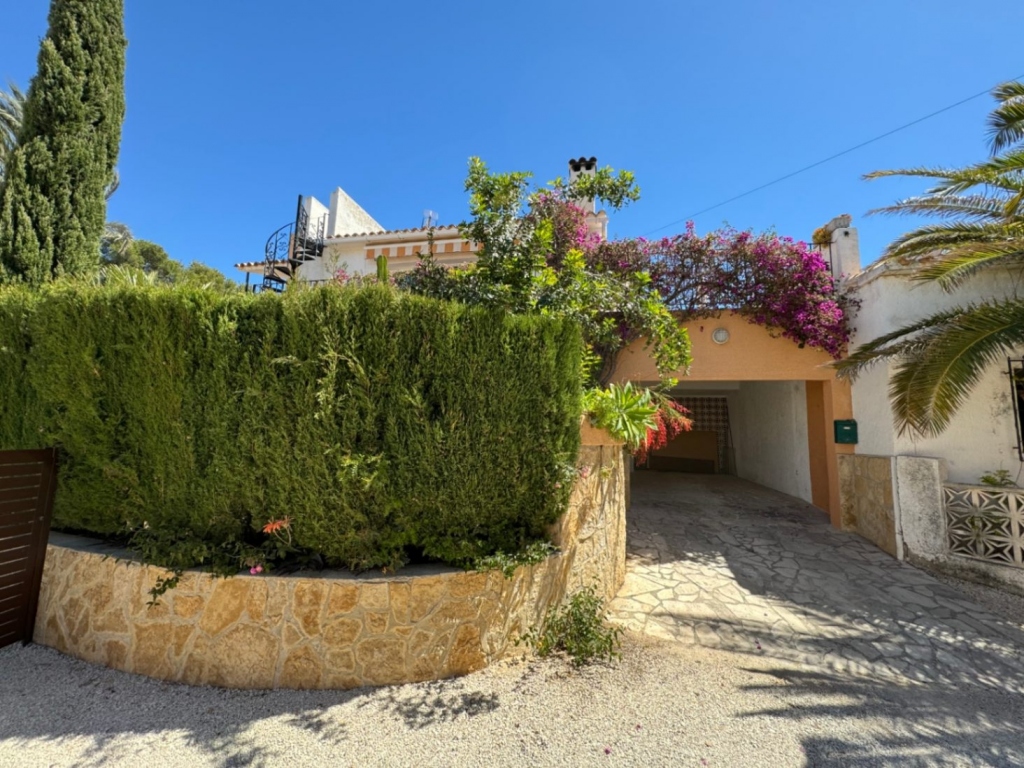 5 bed villa in Moraira