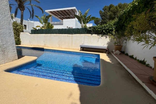 5 bed villa in Moraira