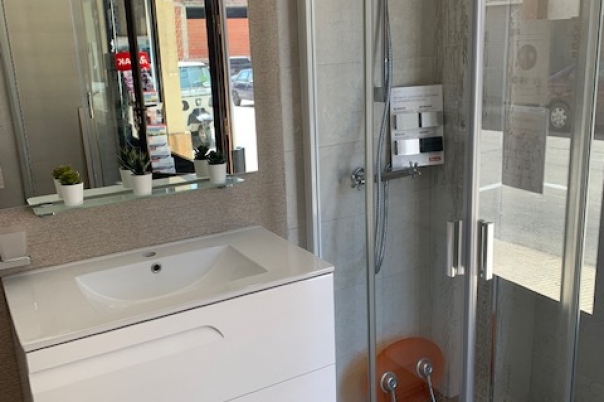 Showerman Javea - Bathroom Reforms & Shower Screens Costa Blanca