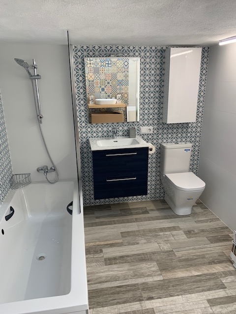 Showerman Javea - Bathroom Reforms & Shower Screens Costa Blanca