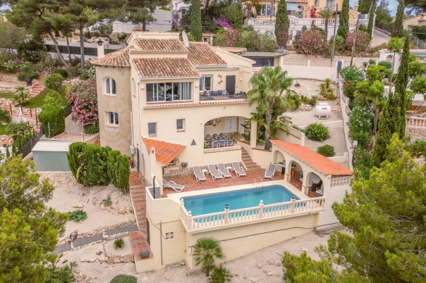 4 bed villa in Javea