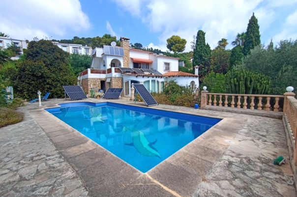 3 bed villa in Moraira