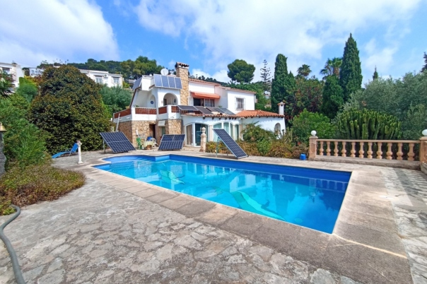 3 bed villa in Moraira