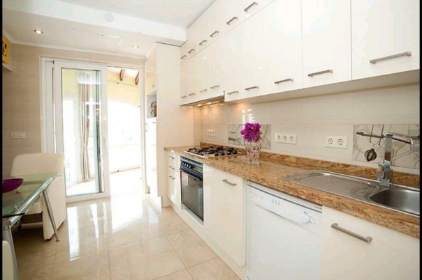 5 bed casa / chalet in Calpe / Calp