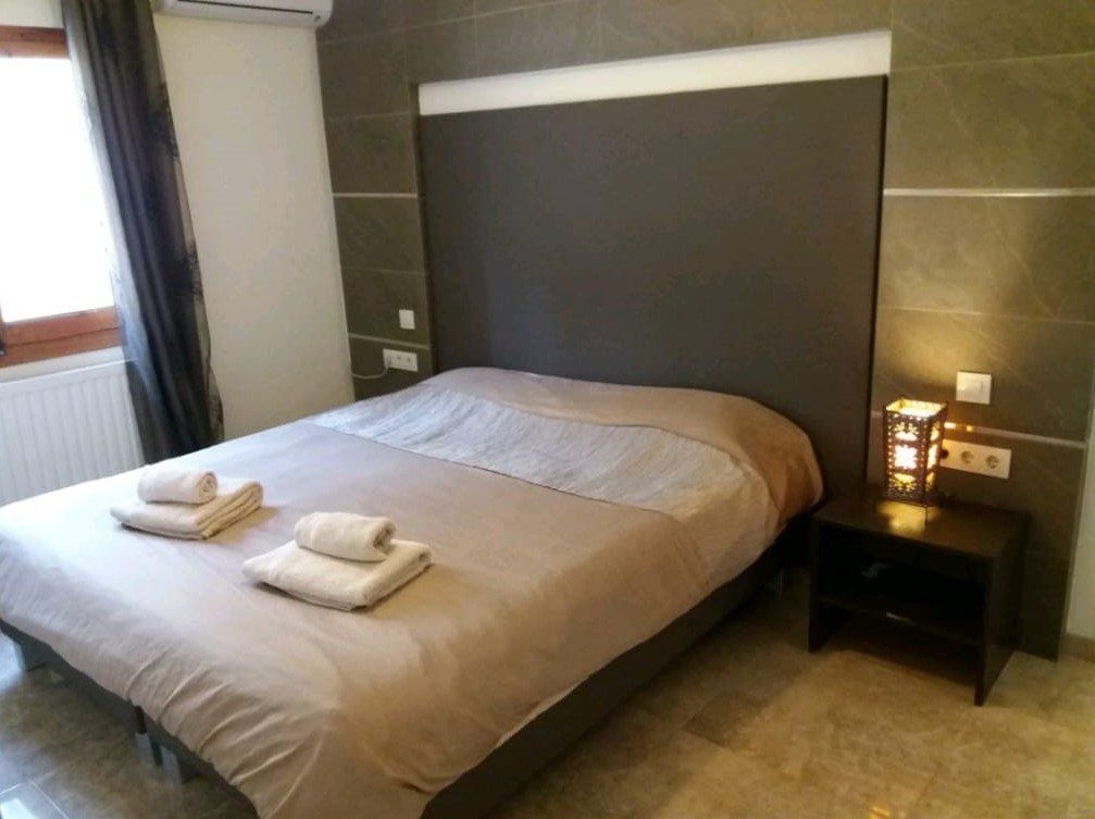5 bed casa / chalet in Calpe / Calp