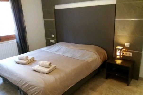 5 bed casa / chalet in Calpe / Calp