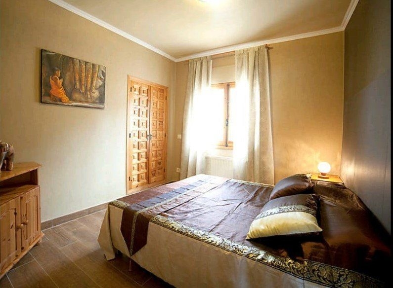 5 bed casa / chalet in Calpe / Calp