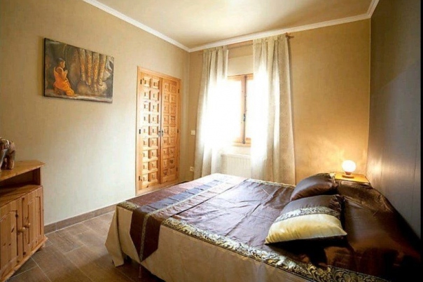 5 bed casa / chalet in Calpe / Calp