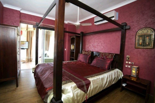 5 bed casa / chalet in Calpe / Calp