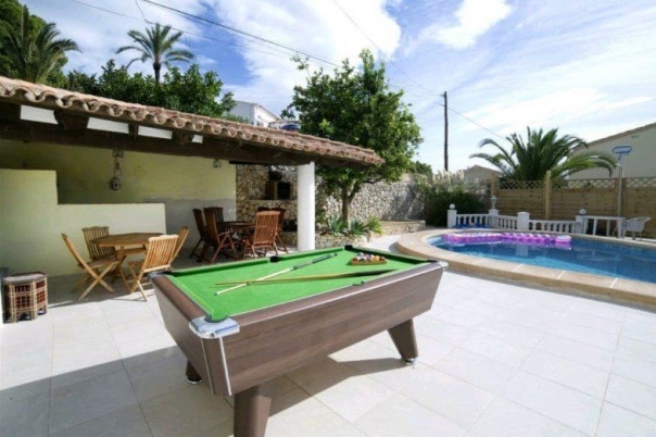 5 bed casa / chalet in Calpe / Calp