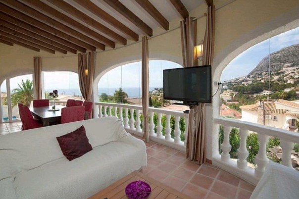 5 bed casa / chalet in Calpe / Calp