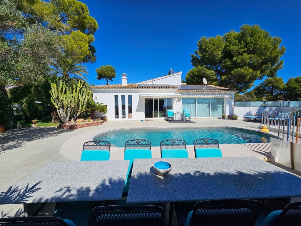 4 bed villa in Benissa