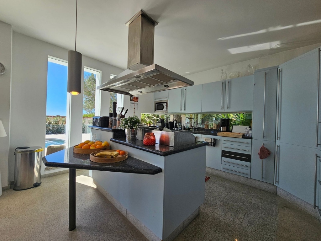 4 bed villa in Benissa