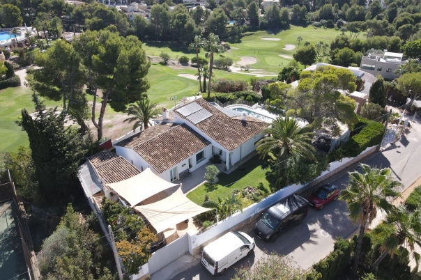 4 bed villa in Benissa