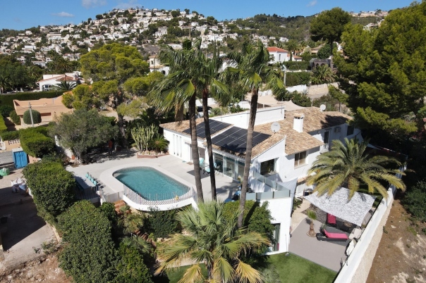 4 bed villa in Benissa