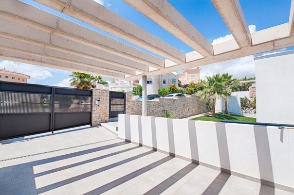 4 bed villa in Benitachell
