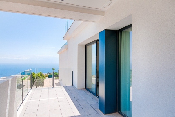4 bed villa in Benitachell