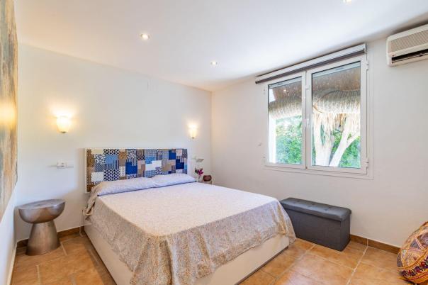 3 bed villas in Moraira