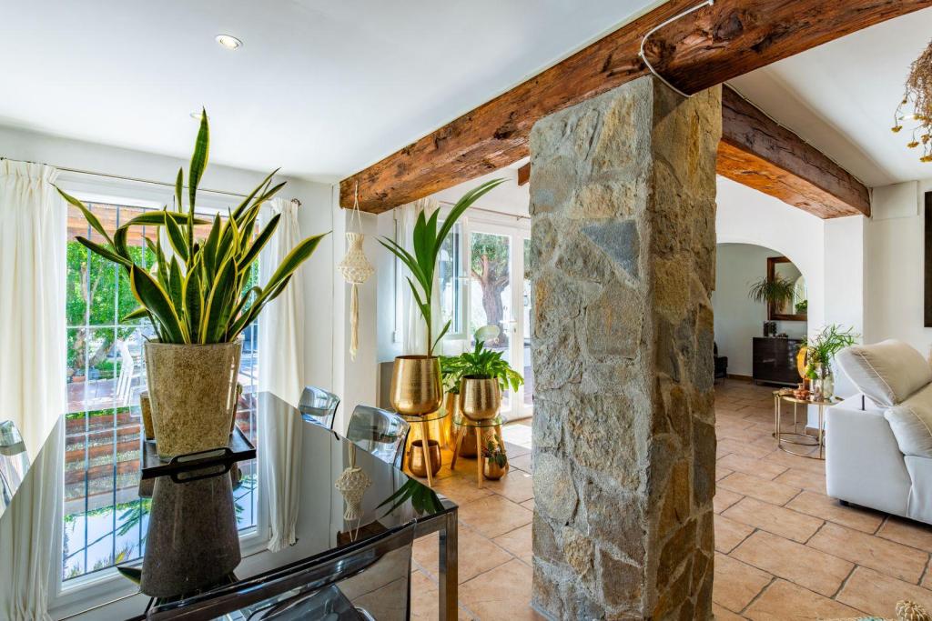 3 bed villas in Moraira