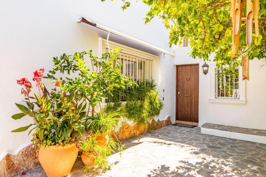 3 bed villas in Moraira