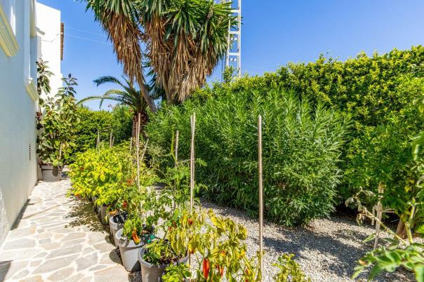 3 bed villas in Moraira