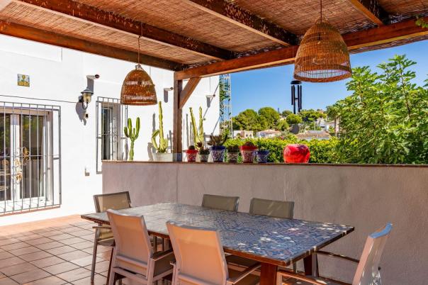 3 bed villas in Moraira