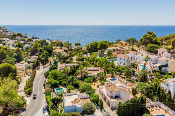 3 bed villas in Moraira